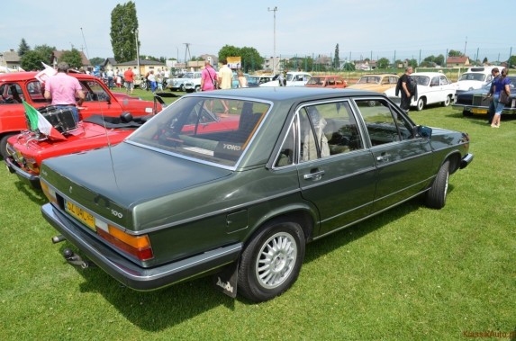 Audi 100 (5)