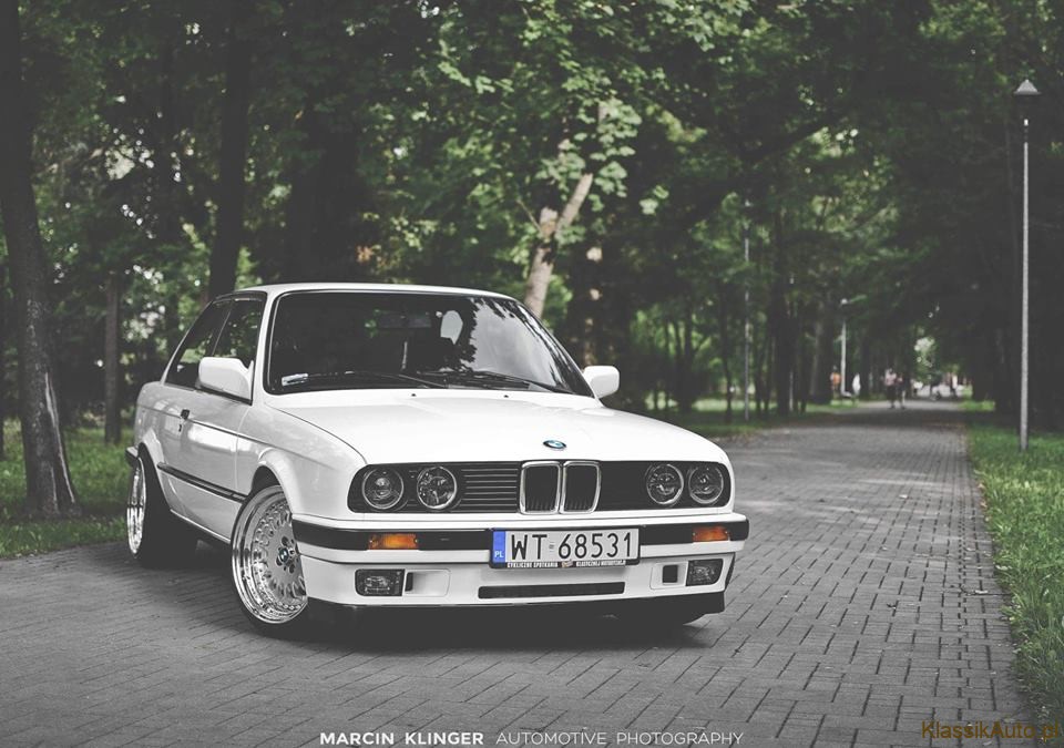 BMW E30 i 240 km/h - KlassikAuto.pl