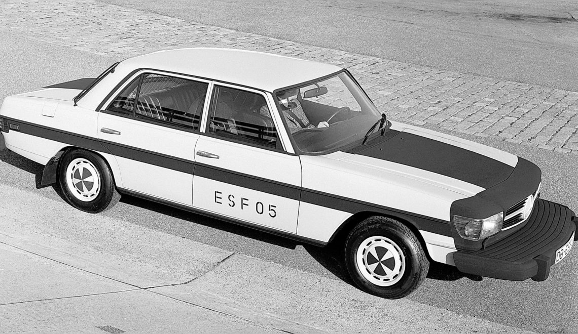Badania nad bezpieczeństwem przed rozpoczęciem seryjnej produkcji: 50 lat od debiutu Mercedesa ESF 05