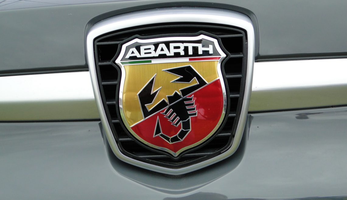 Abarth 500 – przeszłość jest kluczem do sukcesu  