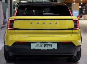 Volvo EX30 Klassikauto.pl