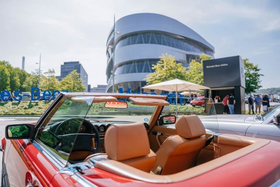 Ciesz się latem w Muzeum Mercedes-Benz