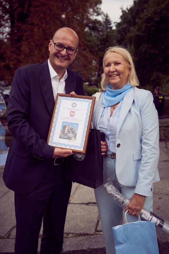 Klasyki ponownie z gwiazdą w kobiecym gronie