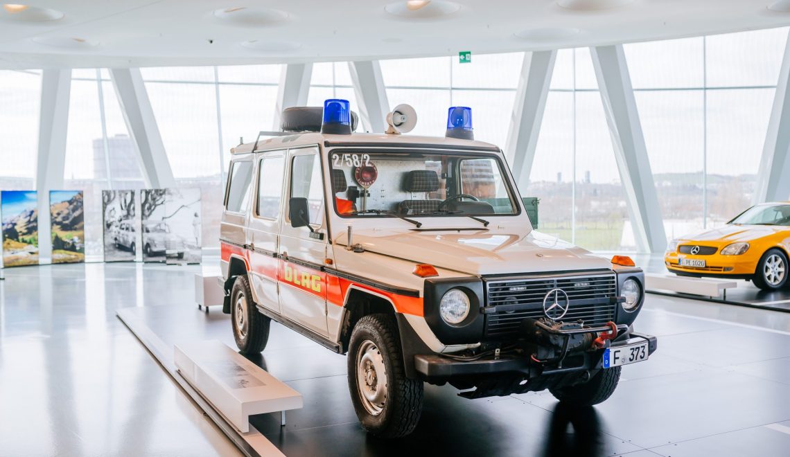 Lato, plaża i bezpieczeństwo: Mercedes-Benz 230 G na służbie