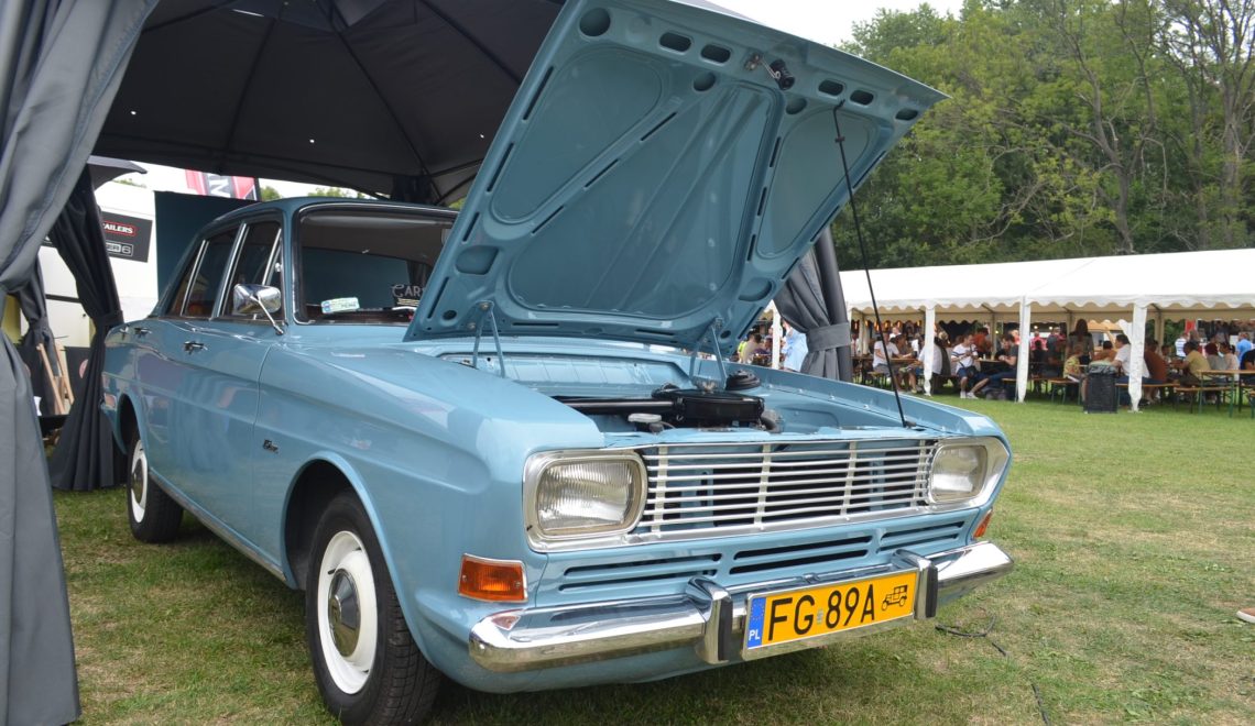 Ford Taunus 15M P6 – klasyczny sedan z Kolonii