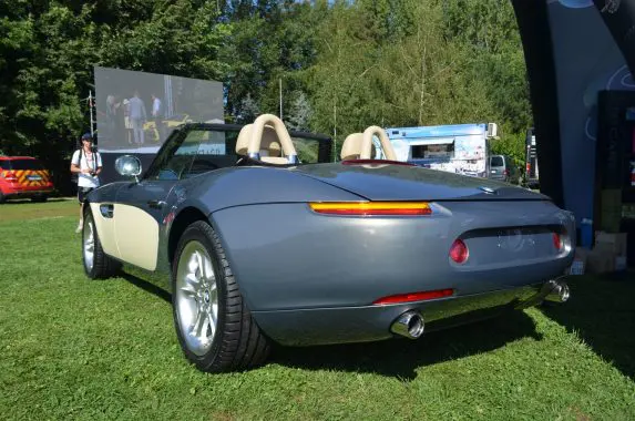 マイスト　BMW Z8 Rzadkie BMW Z8 na sprzedaż. I ma wartość dodaną! - Motoryzacja w