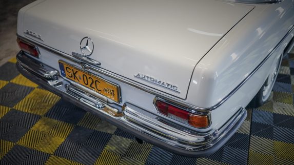 Mercedes-Benz W108