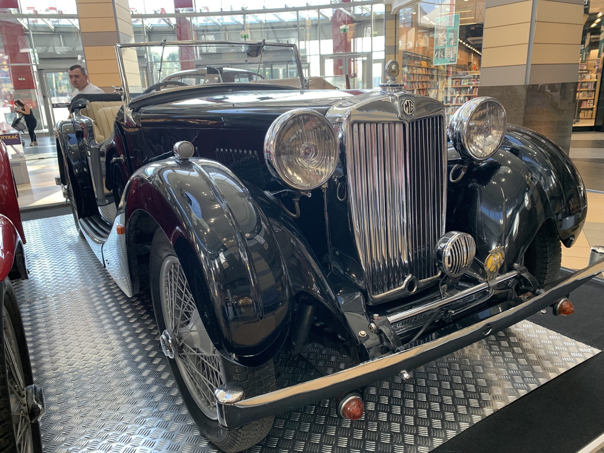 MG VA Tourer (1937) – brytyjska klasyka motoryzacji