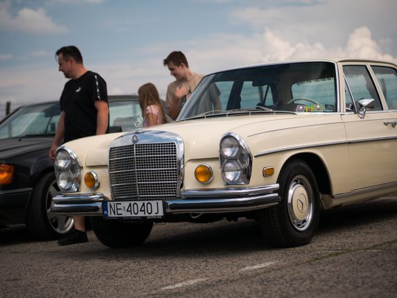 Mercedesy w Toruniu