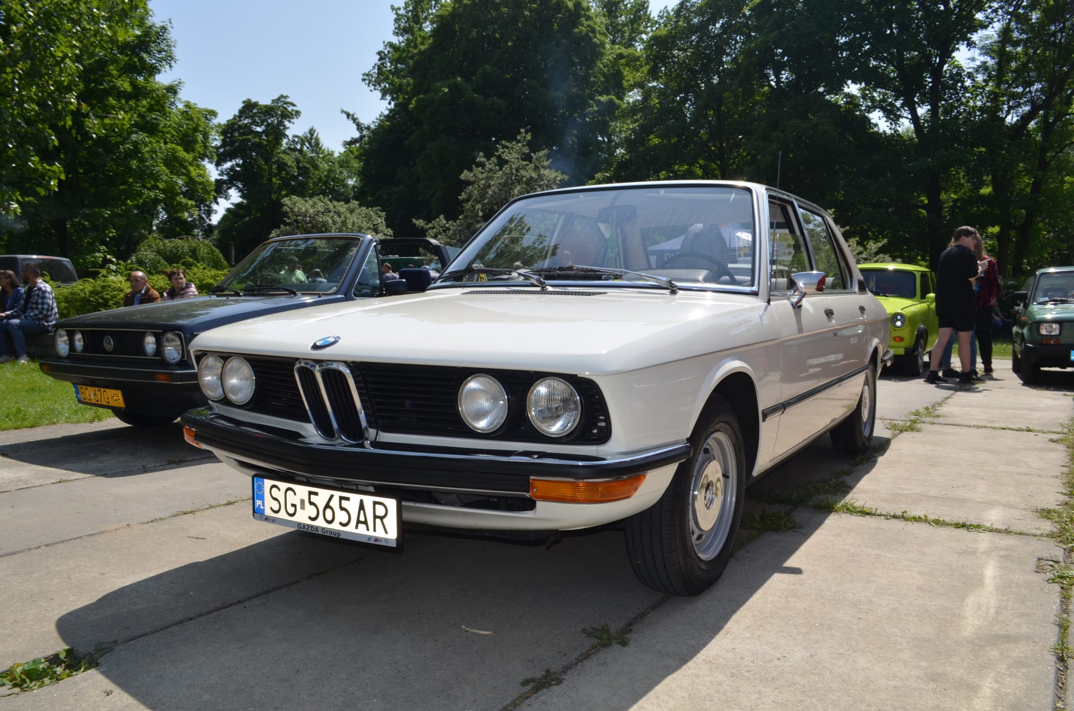 BMW E12 520 – klasyczna limuzyna z duszą sportowca