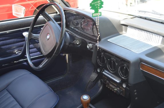 BMW E12 520