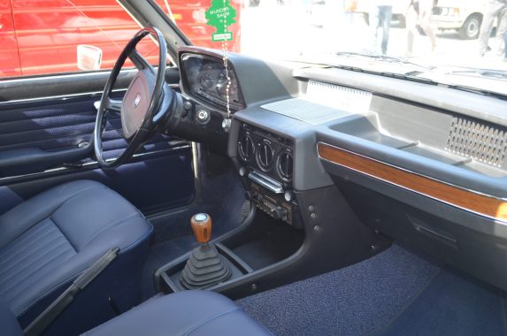 BMW E12 520