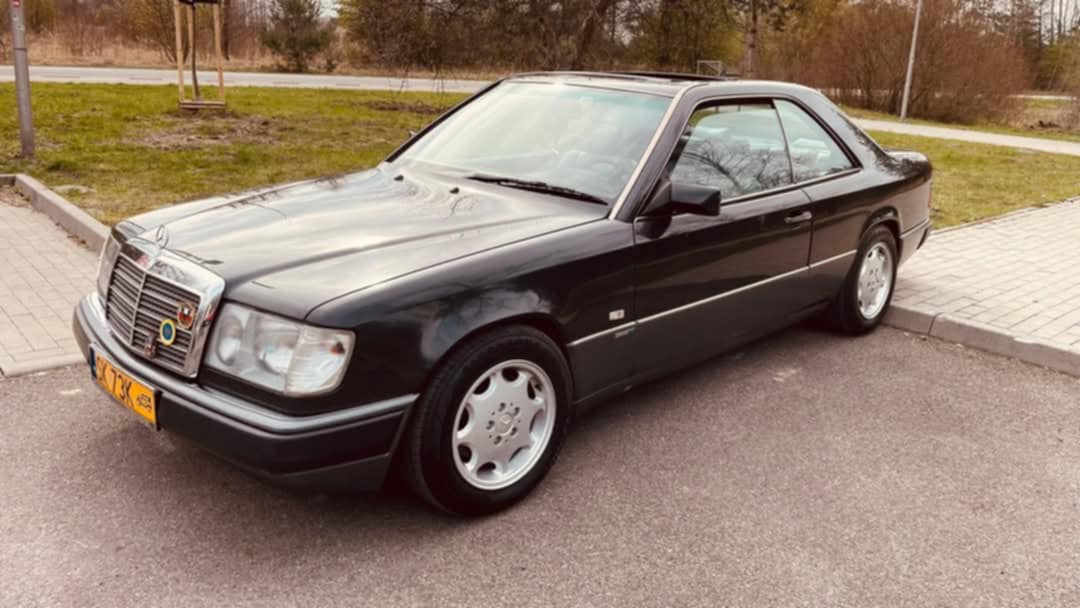 Klasyk Miesiąca – Mercedes‑Benz 300 CE (C124)