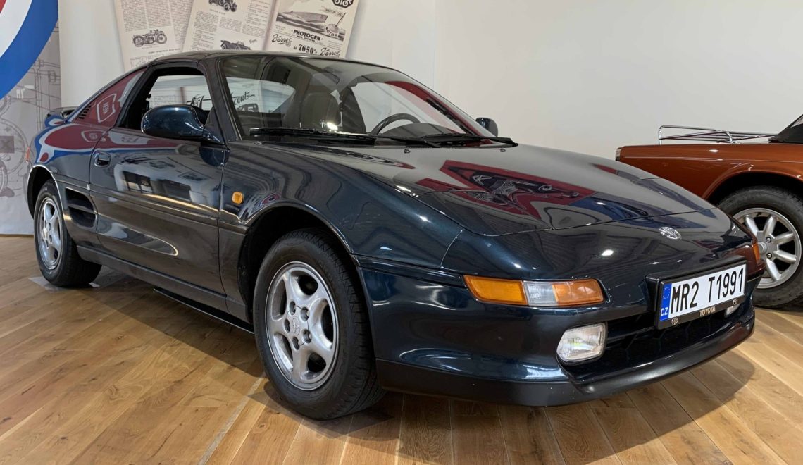 Baby Ferrari – Toyota MR2