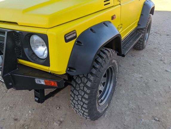 Suzuki Samurai