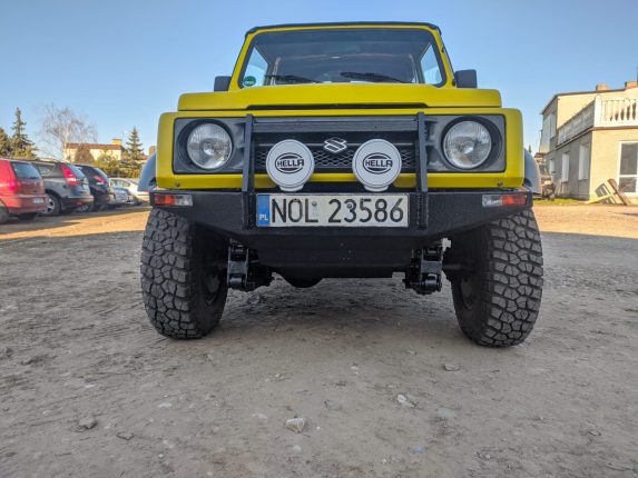 Suzuki Samurai