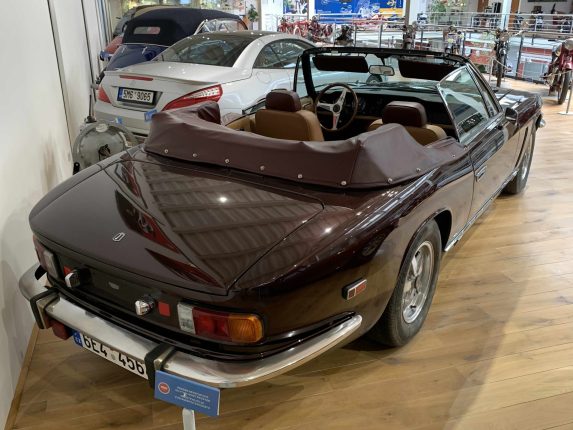 Jensen Interceptor III