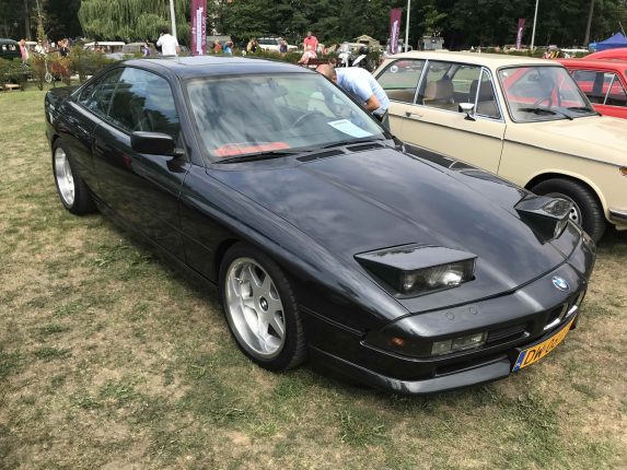 BMW 850