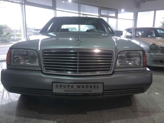 Mercedes-Benz S320 w140