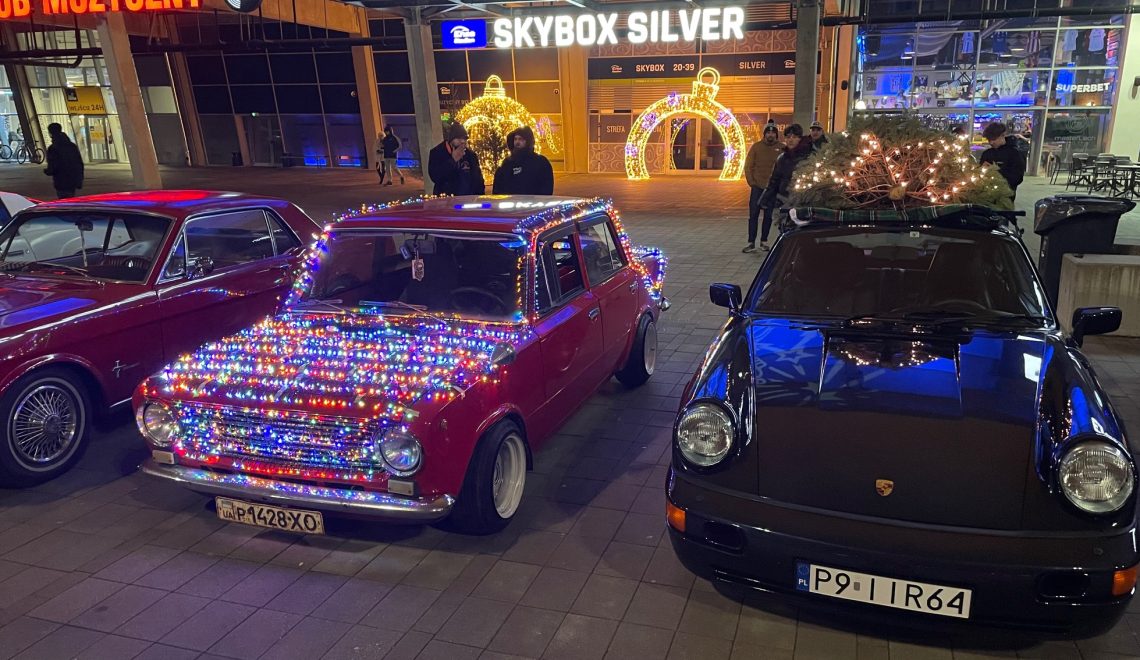 #KlasykiemPoMiescie – spotkanie wigilijne pod Stadionem + zbiórka prezentów