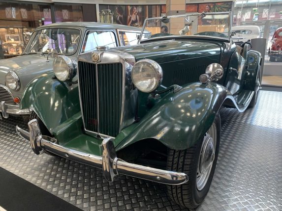 MG TD Roadster