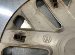 Kołpaki VW Polo 15” 6R0601147C Oryginalne 4 szt